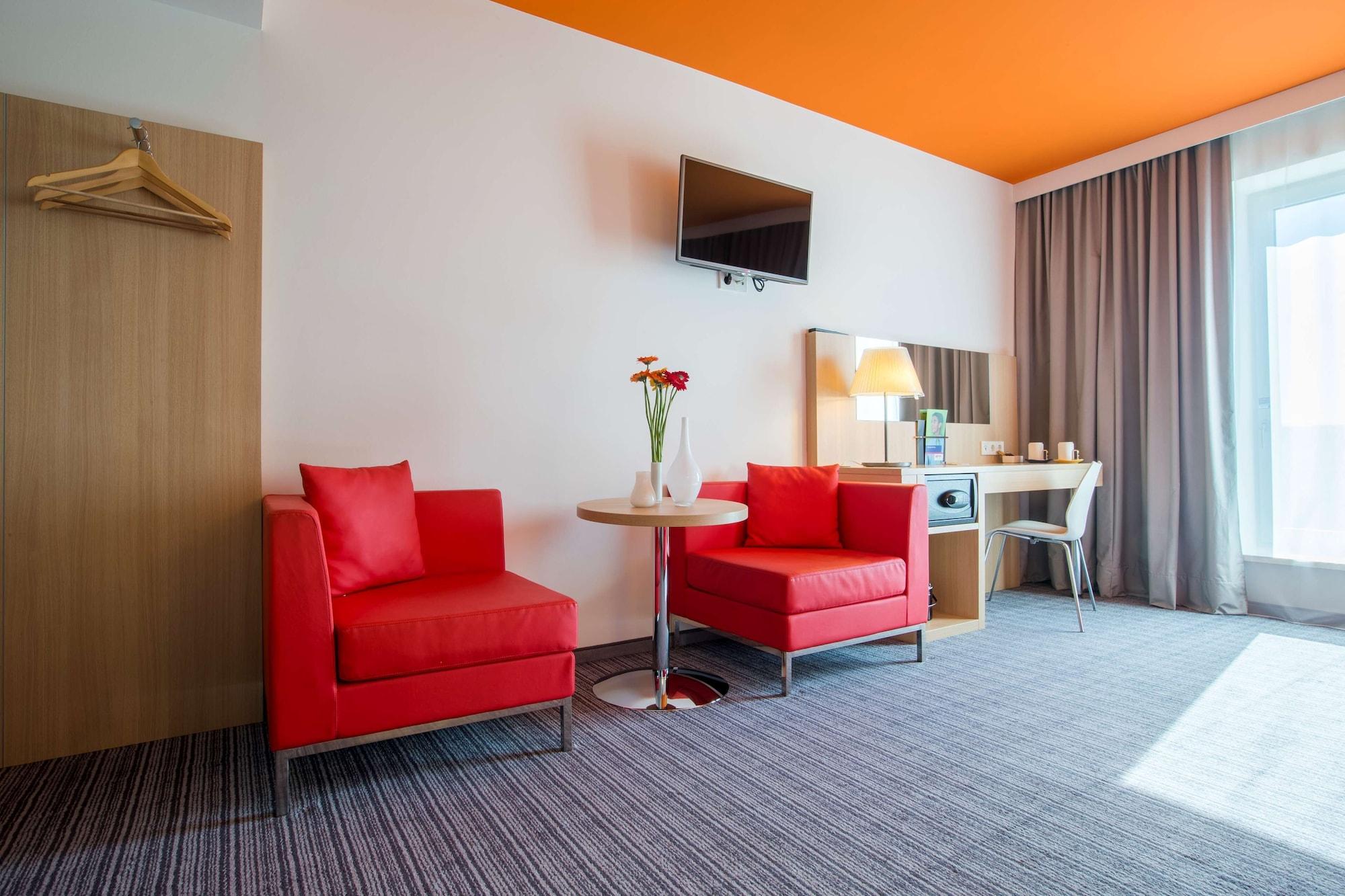 Hotel Park By Radisson Frankfurt Airport 3*