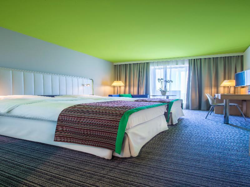 Park By Radisson Frankfurt Airport 3*